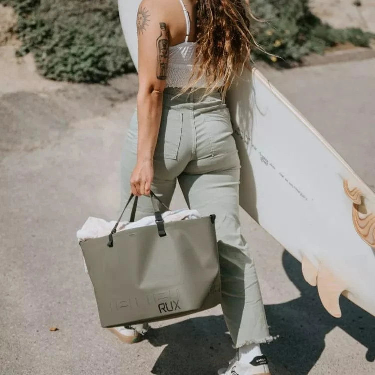 Waterproof carry deals bag